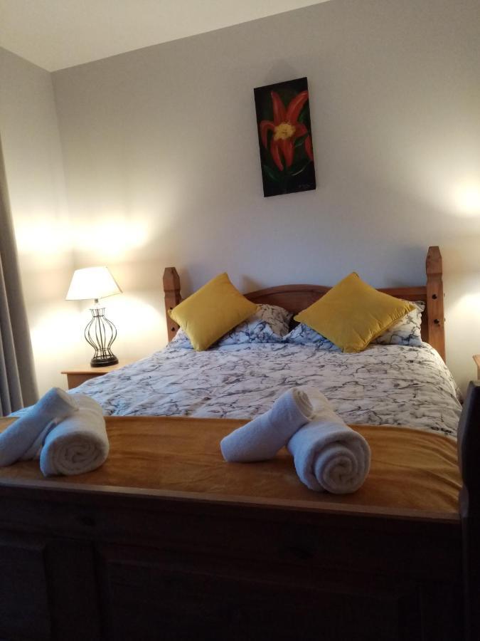 Apple Tree Cottage Rooskey Экстерьер фото